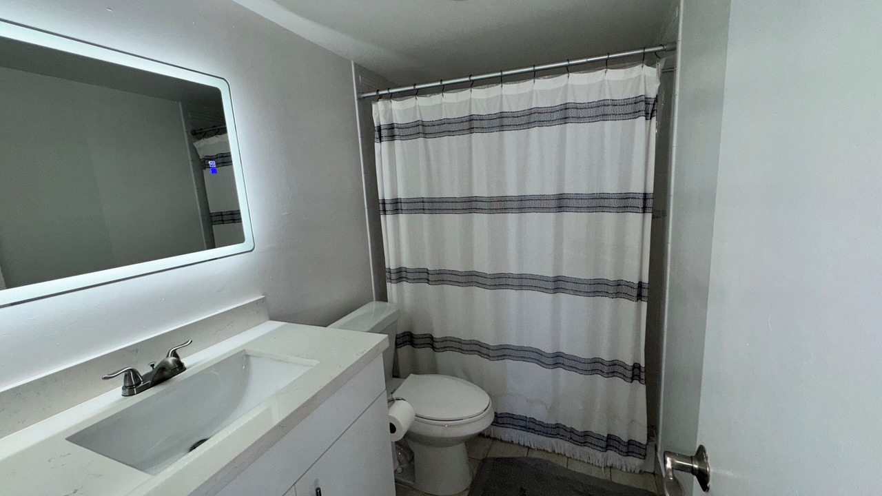 Photo of Bathroom in Lauderdale Beach