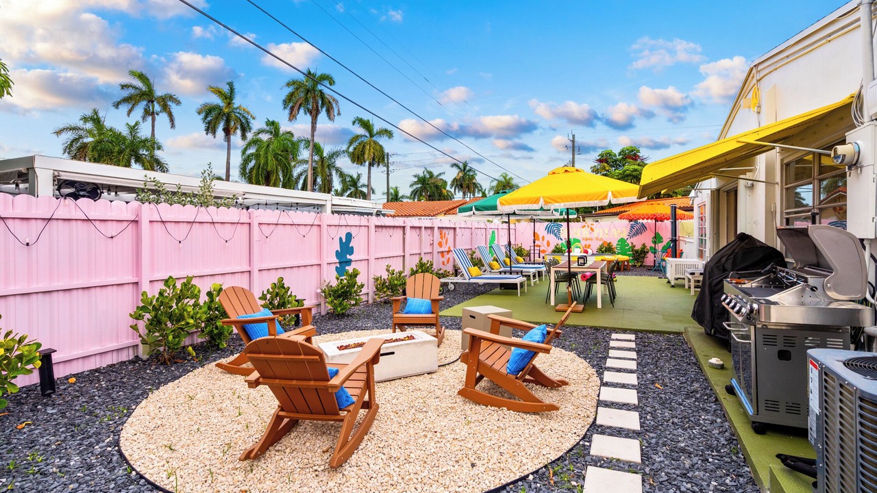 Photo of Outdoor in Hallandale Beach