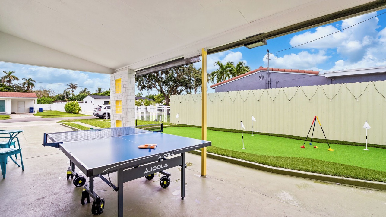 Photo of Outdoor in Hallandale Beach