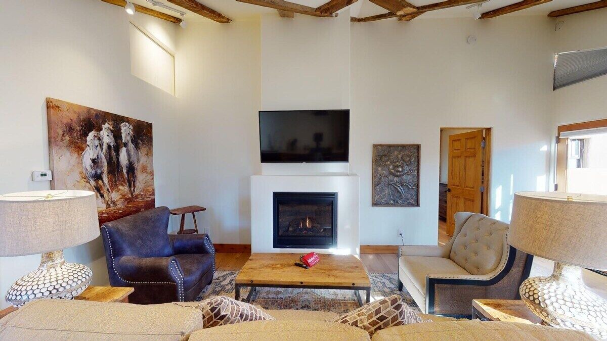 Photo of Livingroom in Downtown Santa Fe