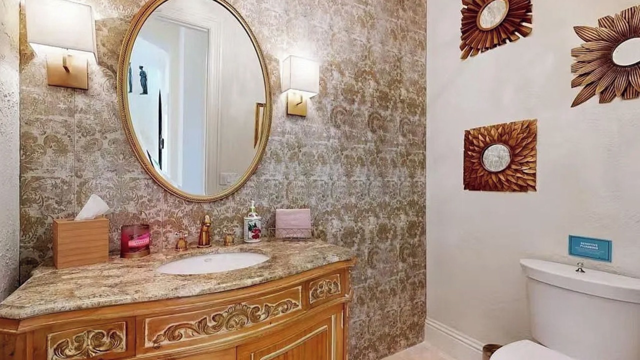 Photo of Bathroom in East Fort Lauderdale