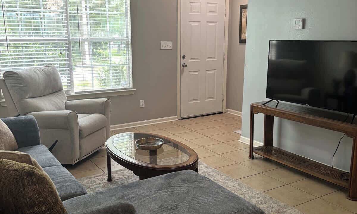 Photo of Livingroom in Bryant