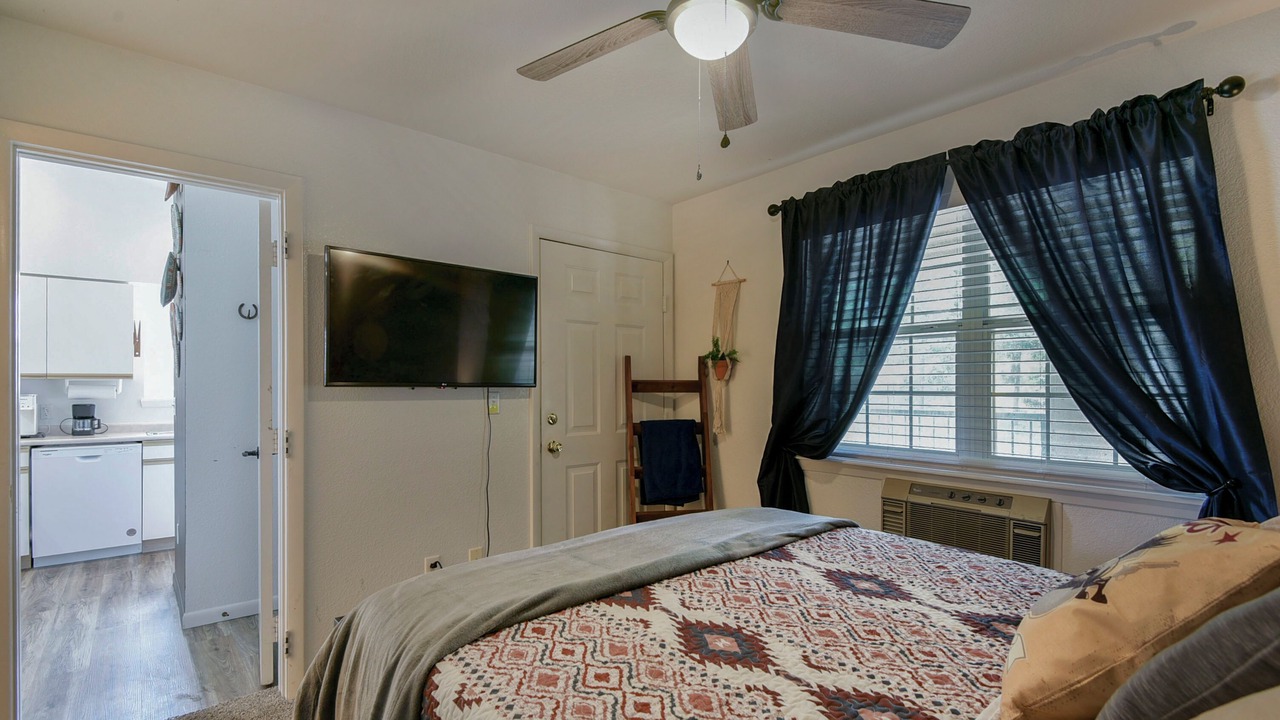 Photo of Bedroom in Branson