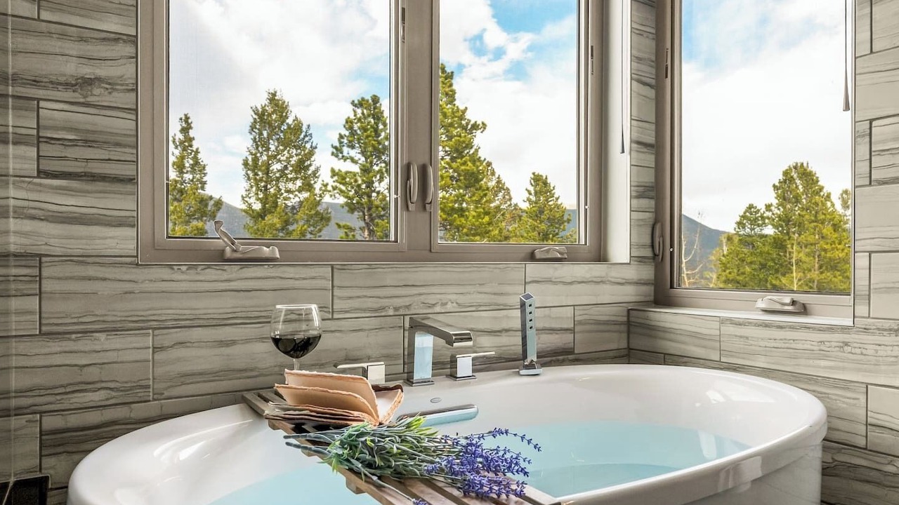 Photo of Bathroom in Bailey