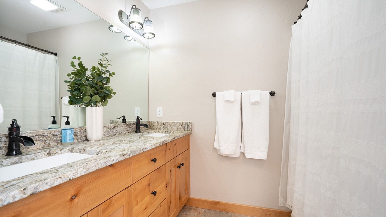 Photo of Bathroom in Buena Vista