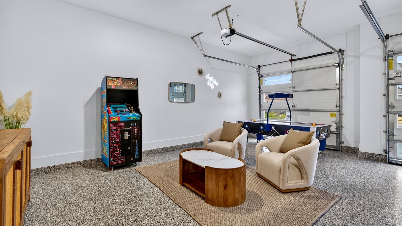 Photo of Bedroom in Avalon Beach Estates