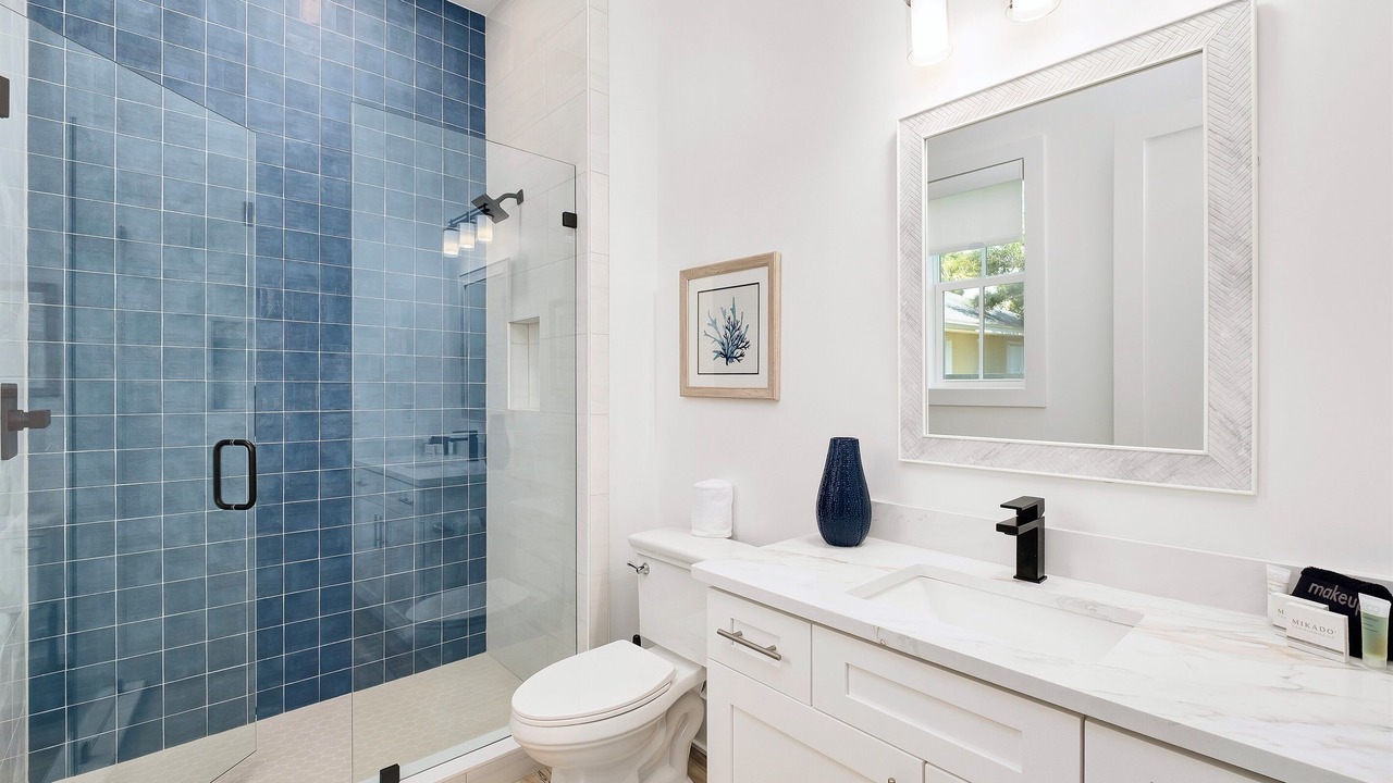 Photo of Bathroom in Avalon Beach Estates