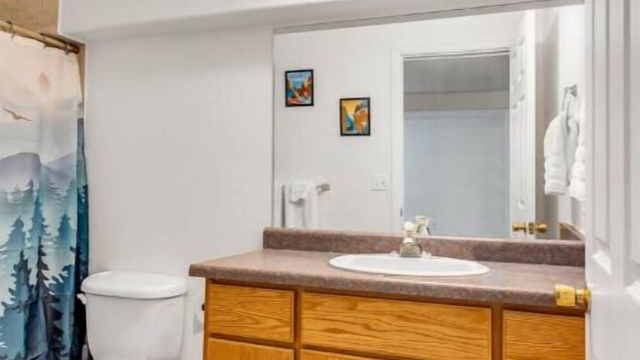 Photo of Bathroom in Canon City