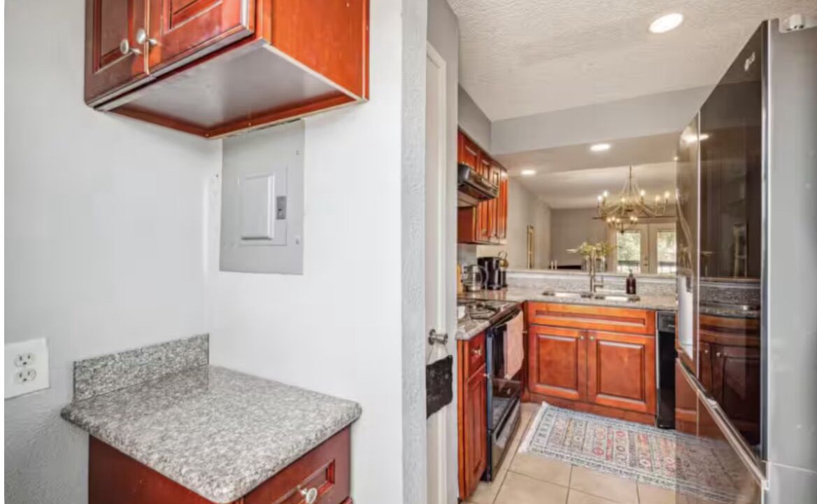 Photo of Kitchen in Nassau Bay