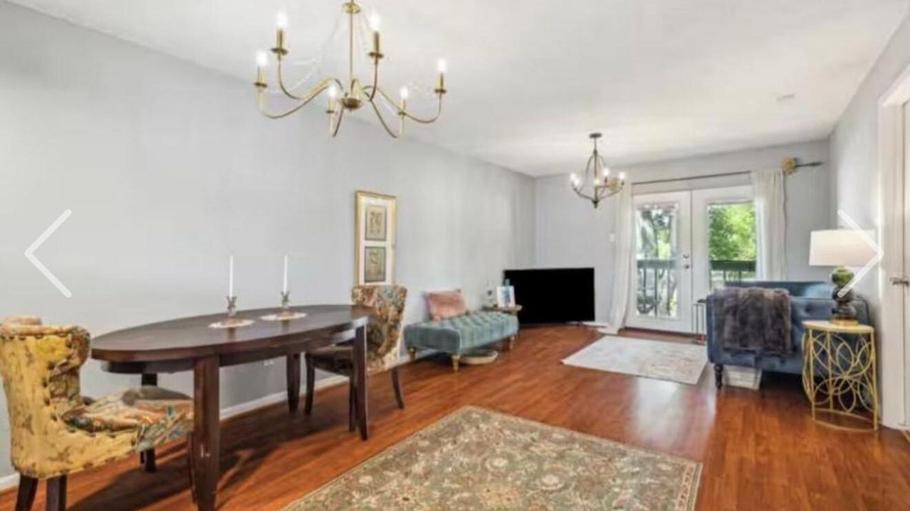 Photo of Livingroom in Nassau Bay
