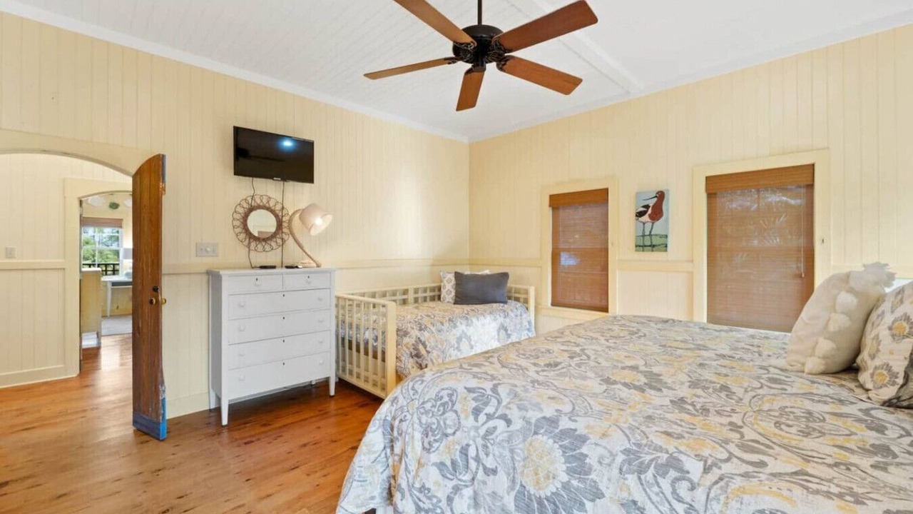 Photo of Bedroom in Indian Pass