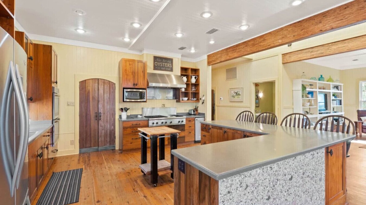Photo of Kitchen in Indian Pass