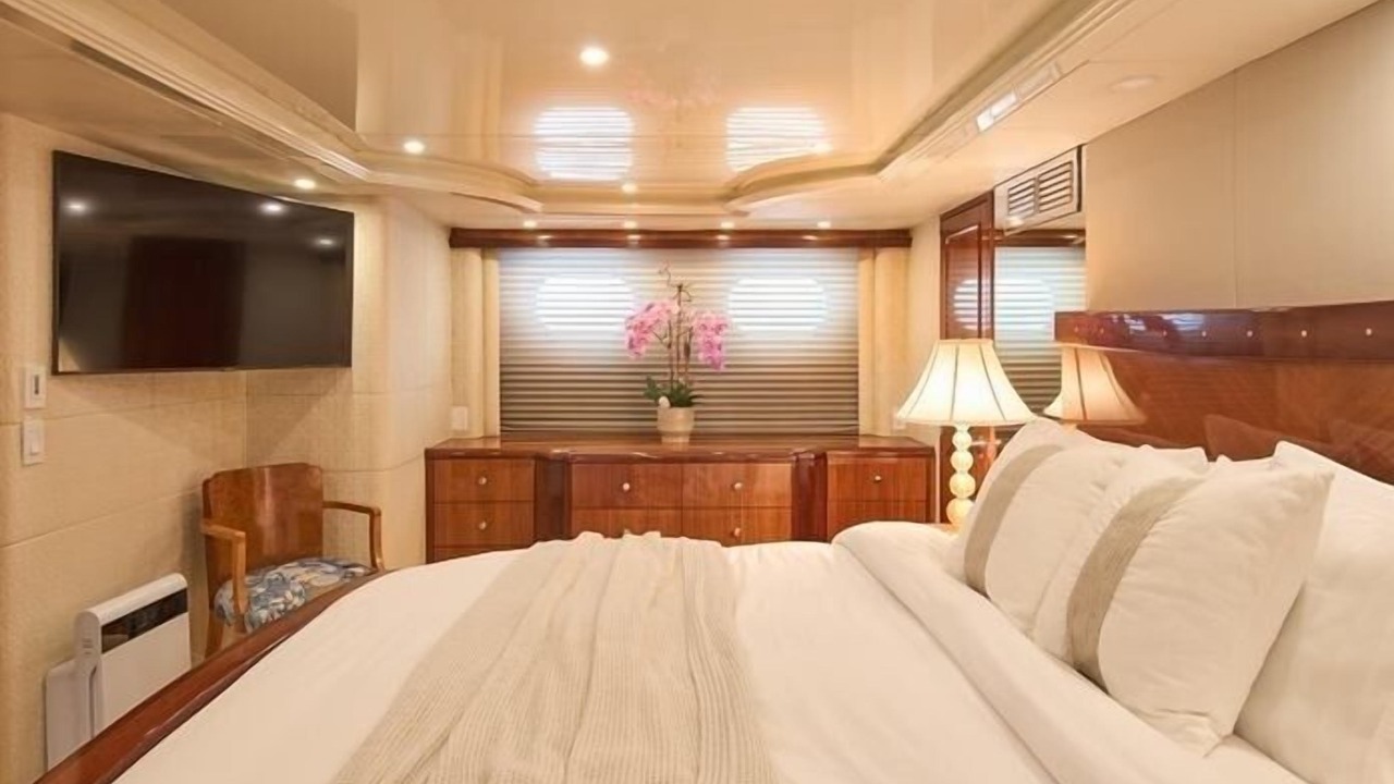 Photo of Bedroom in Central Beach
