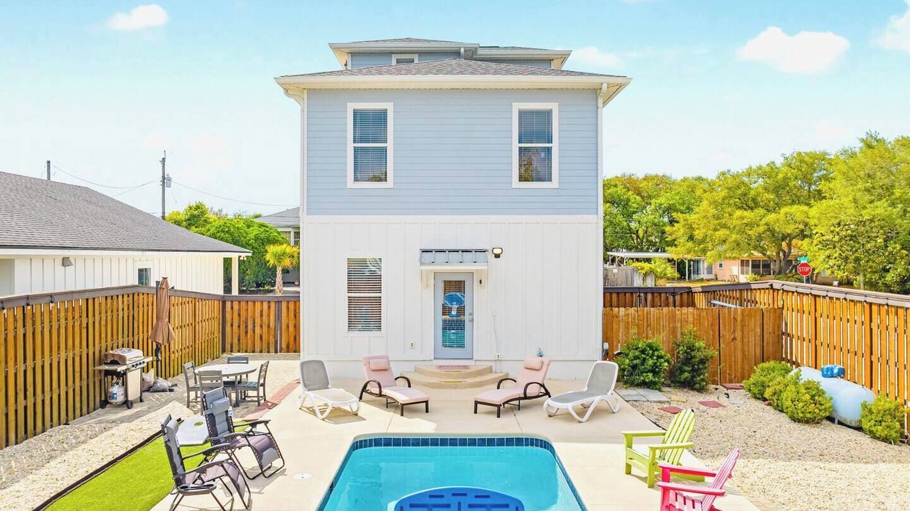 Photo of Outdoor in Laguna Beach Estates