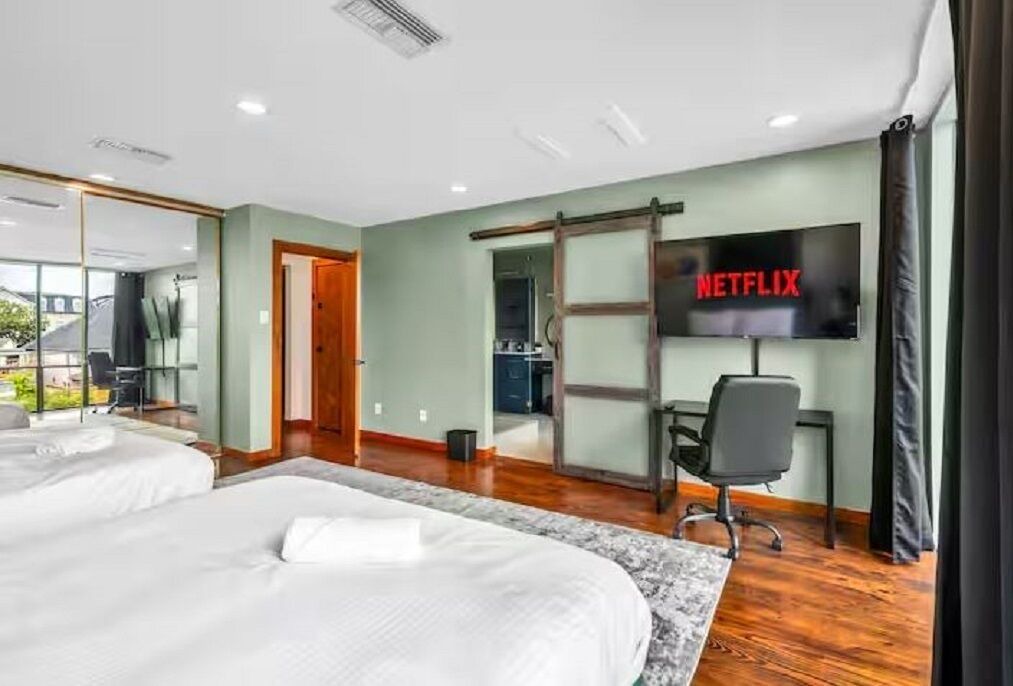Photo of Bedroom in Hyde Park