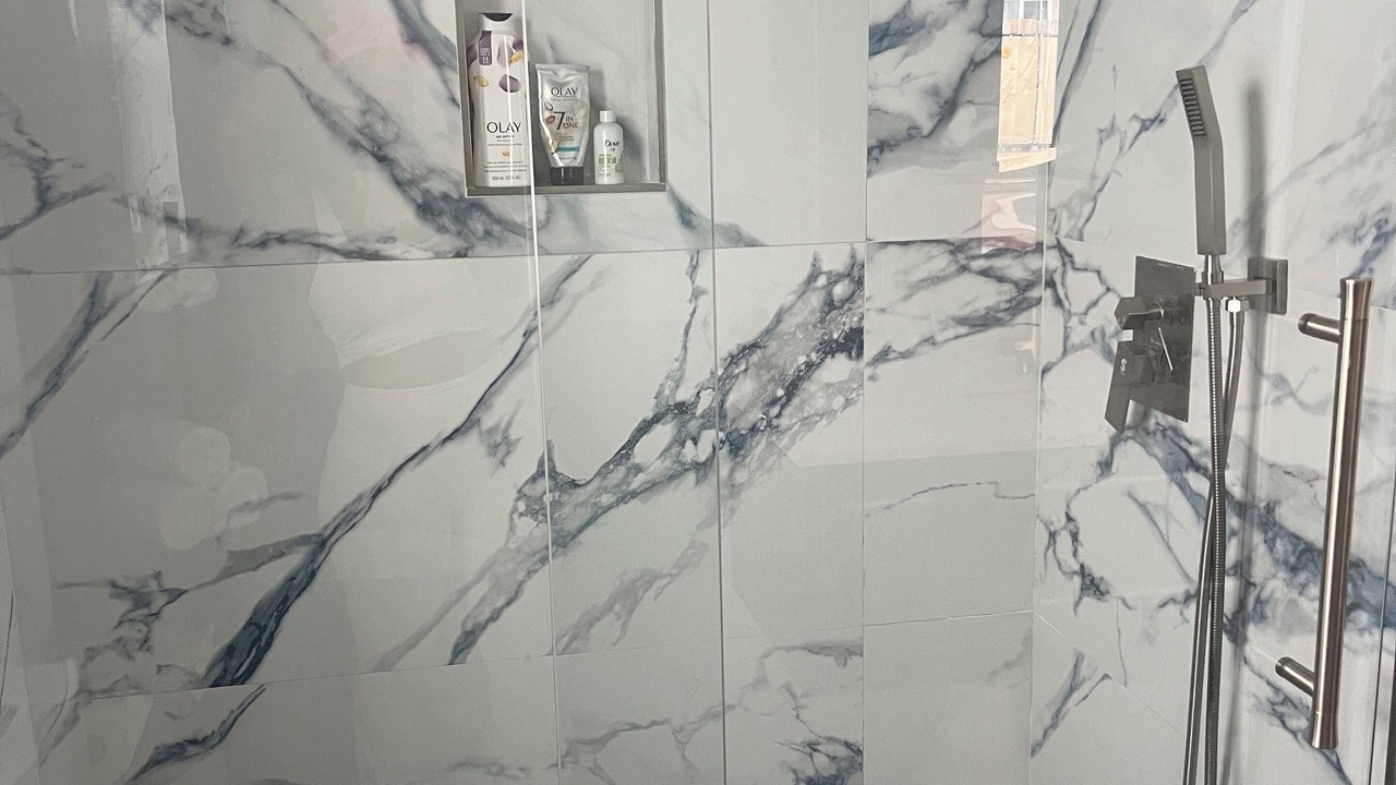 Photo of Bathroom in Lauderhill