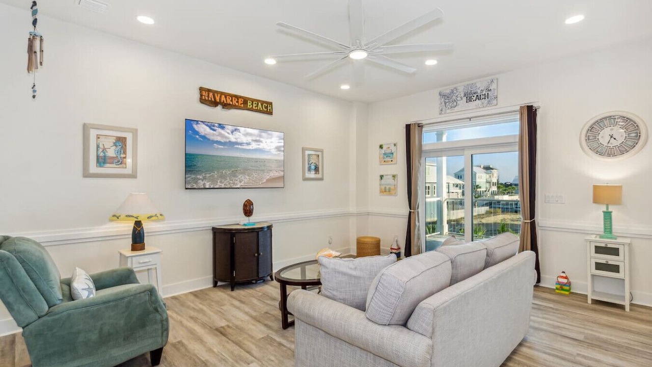 Photo of Livingroom in Navarre Beach