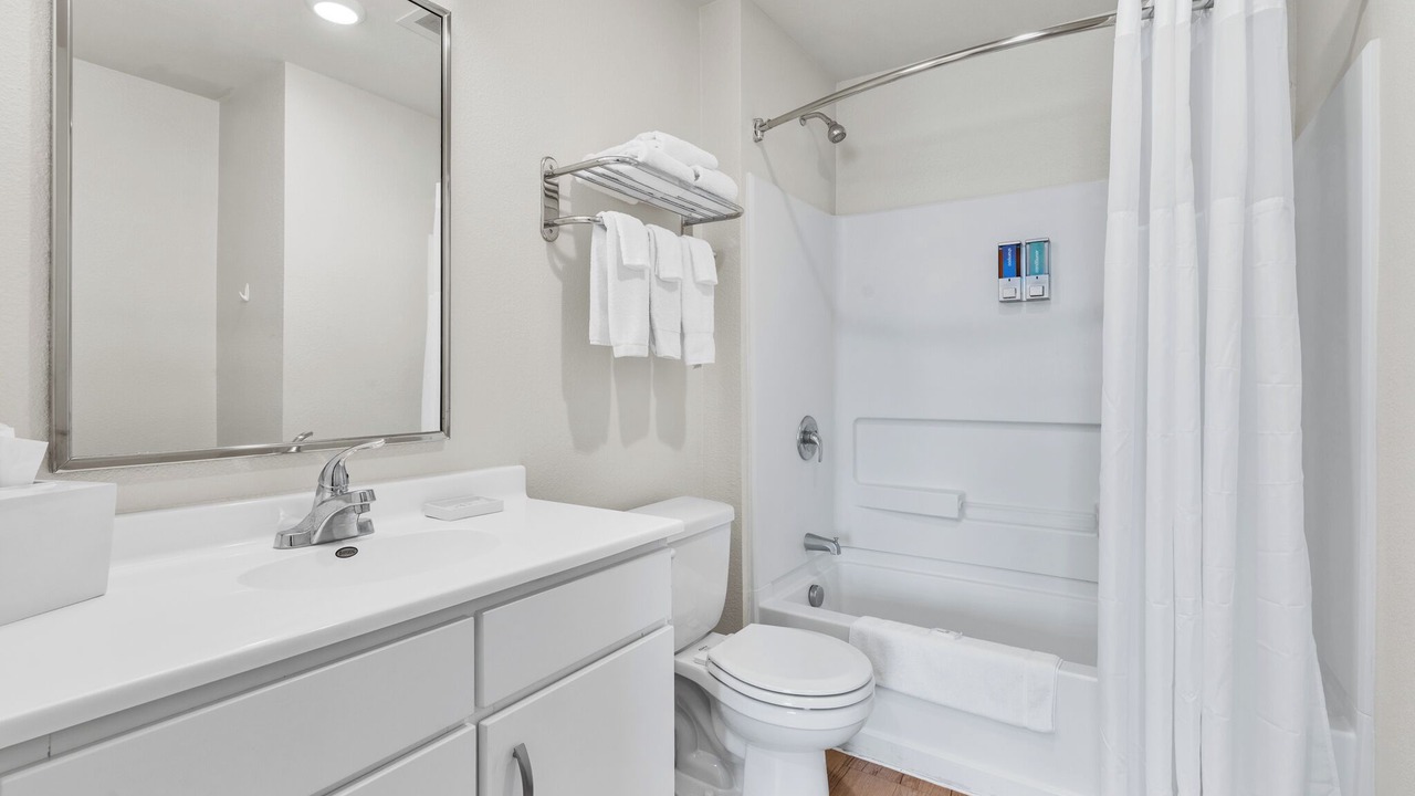 Photo of Bathroom in Far North Central