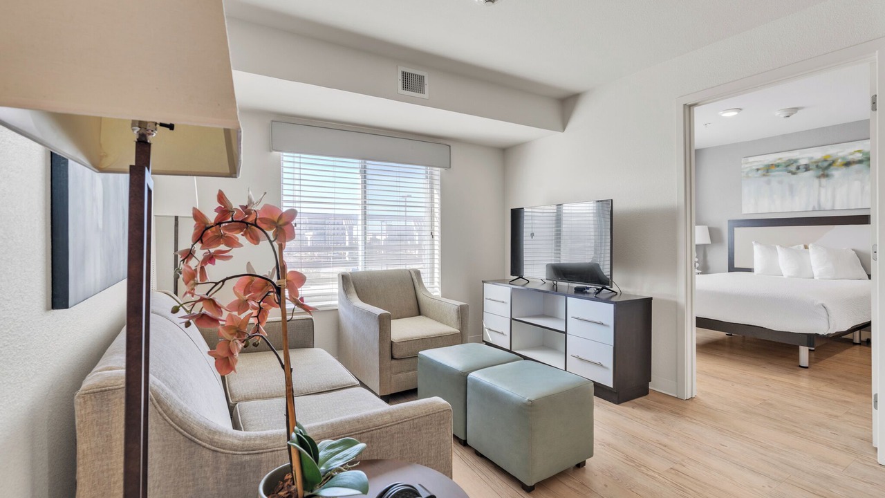 Photo of Bedroom in Far North Central