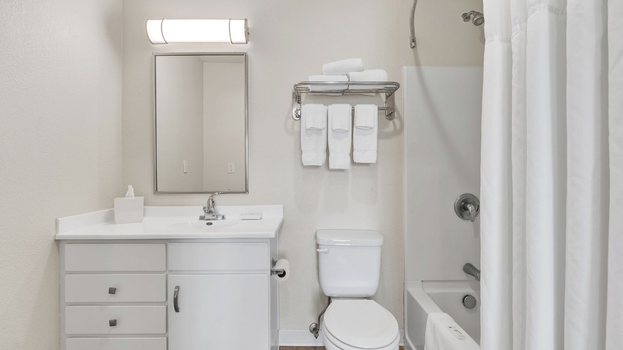 Photo of Bathroom in Far North Central