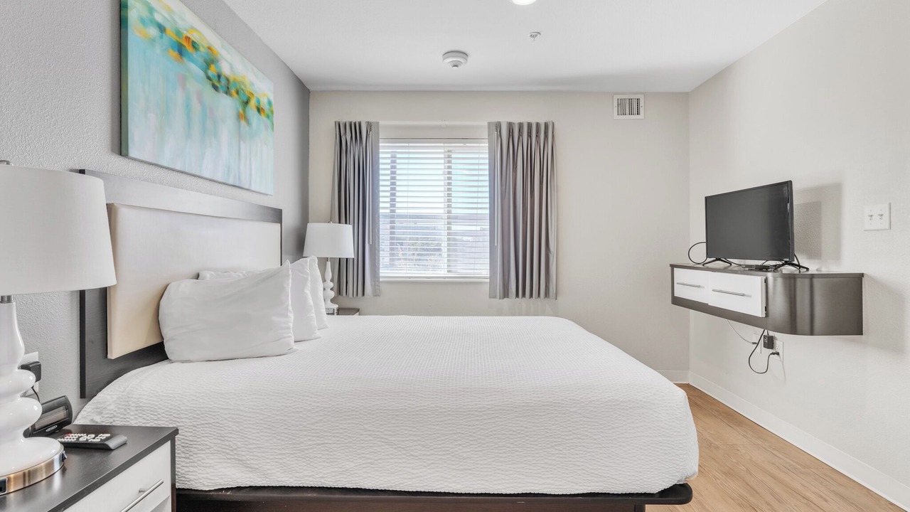 Photo of Bedroom in Far North Central