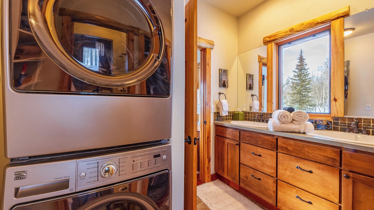 Photo of Bathroom in Michigan Hill