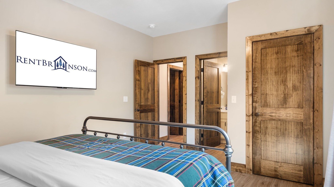 Photo of Bedroom in Hollister