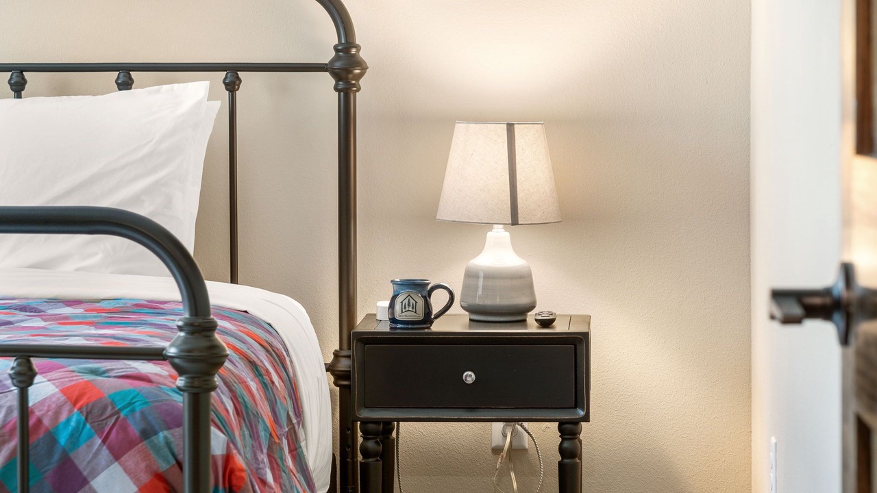 Photo of Bedroom in Hollister