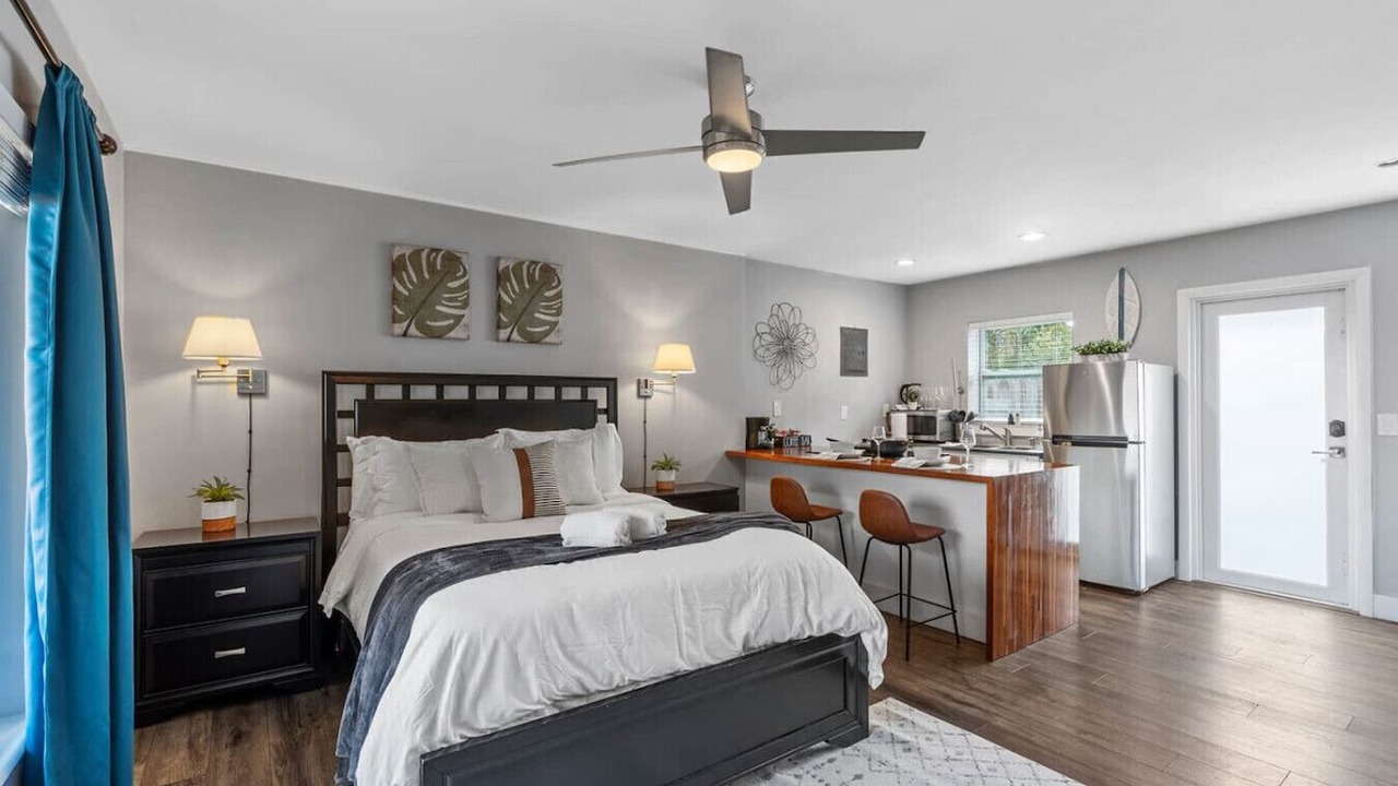 Photo of Bedroom in Lake Ridge