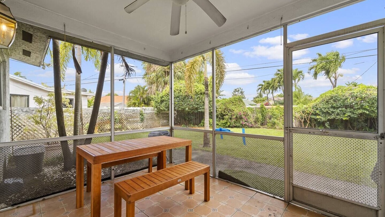 Photo of Outdoor in Coral Ridge Isles