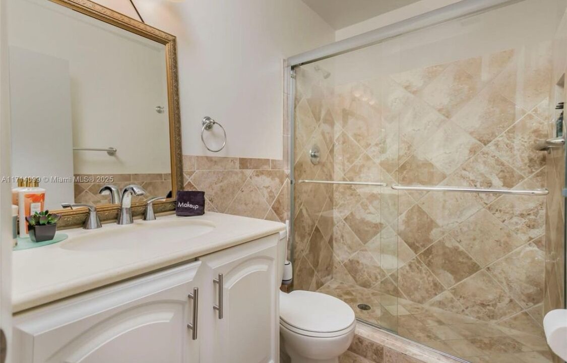 Photo of Bathroom in Lauderdale-by-the-Sea