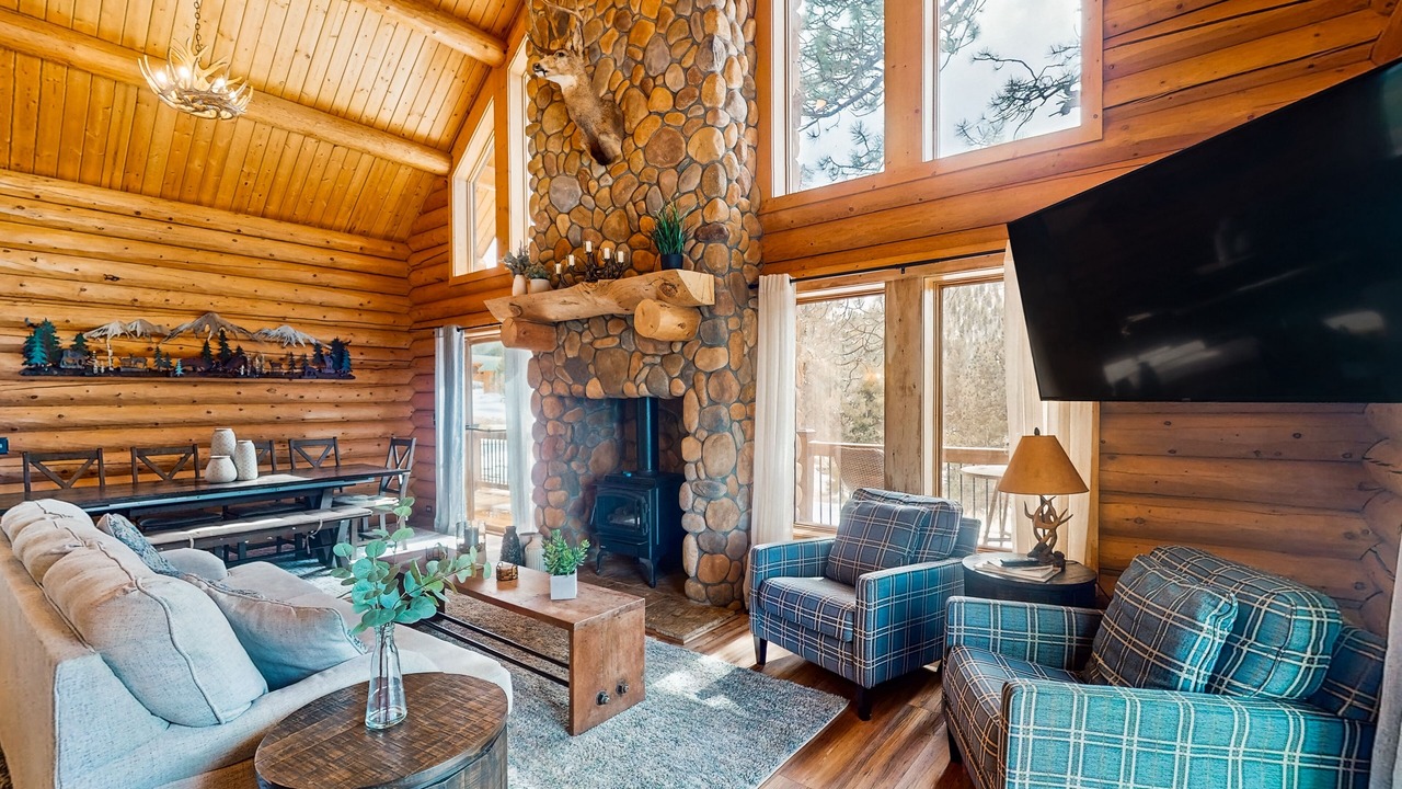 Photo of Livingroom in Cripple Creek