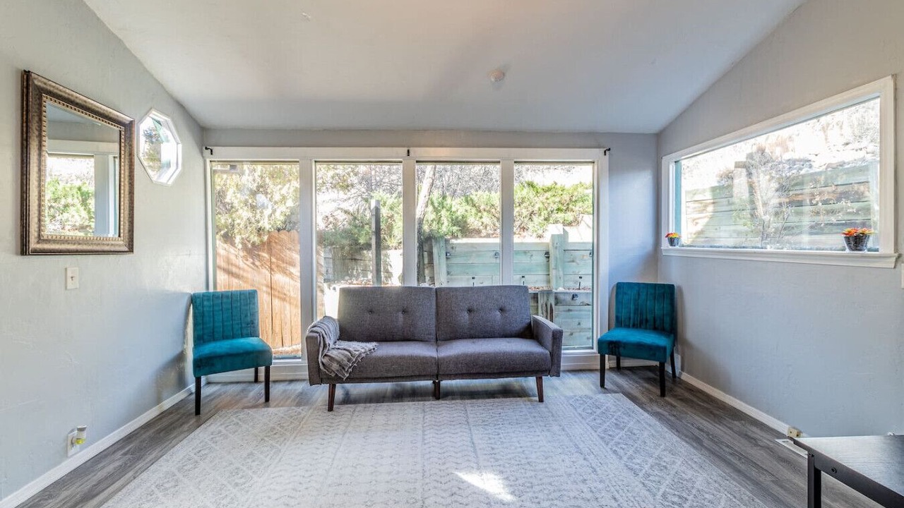 Photo of Livingroom in Farmington