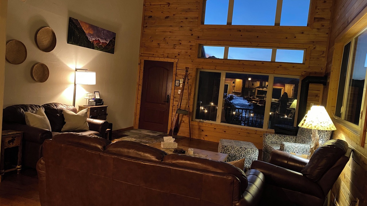 Photo of Livingroom in Salida