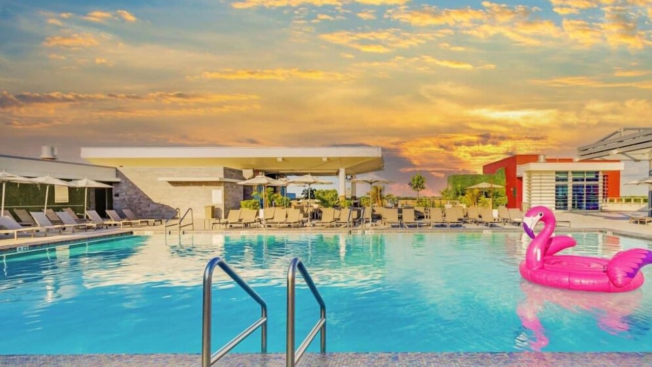 Photo of Outdoor in Hollywood Lakes