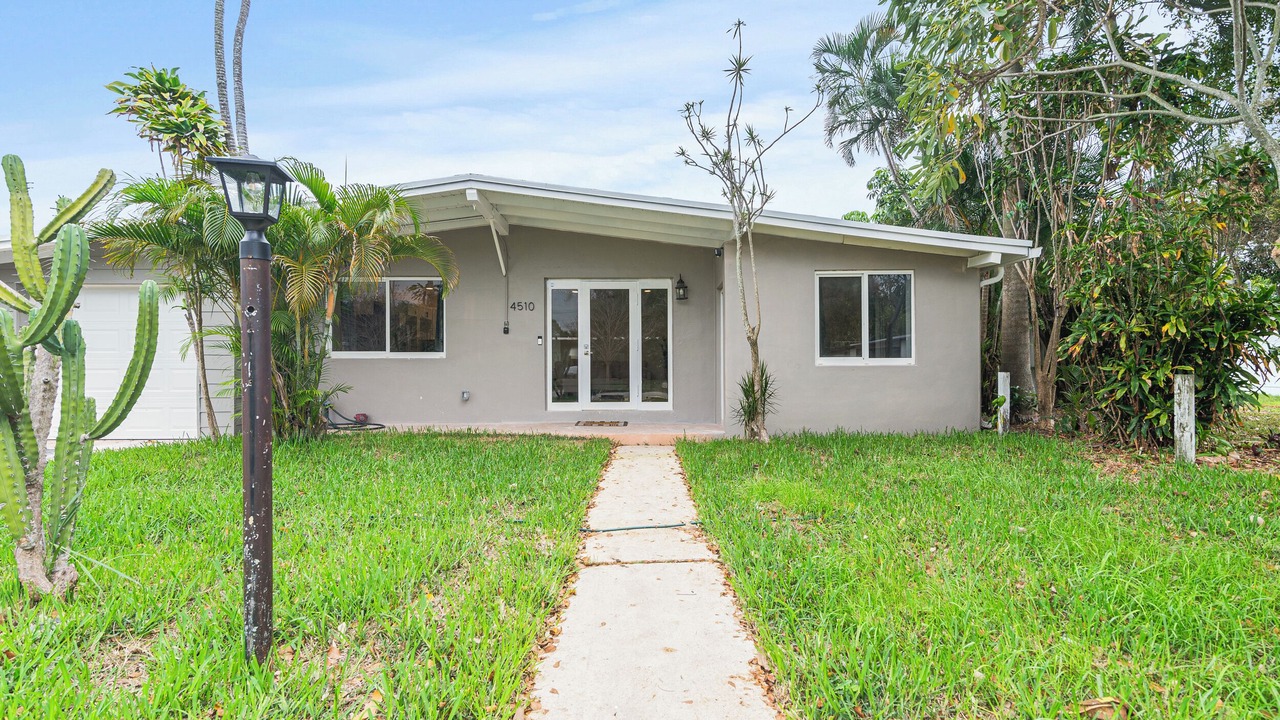 Photo of Outdoor in Pompano Beach