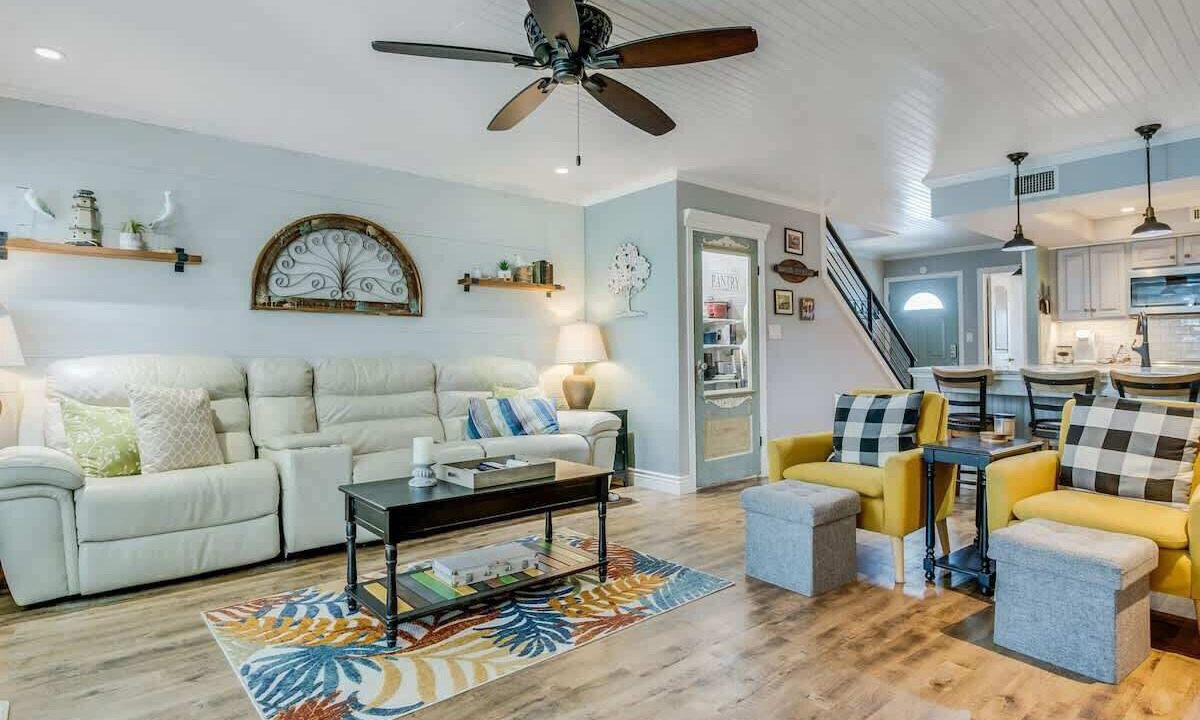 Photo of Livingroom in Rockport