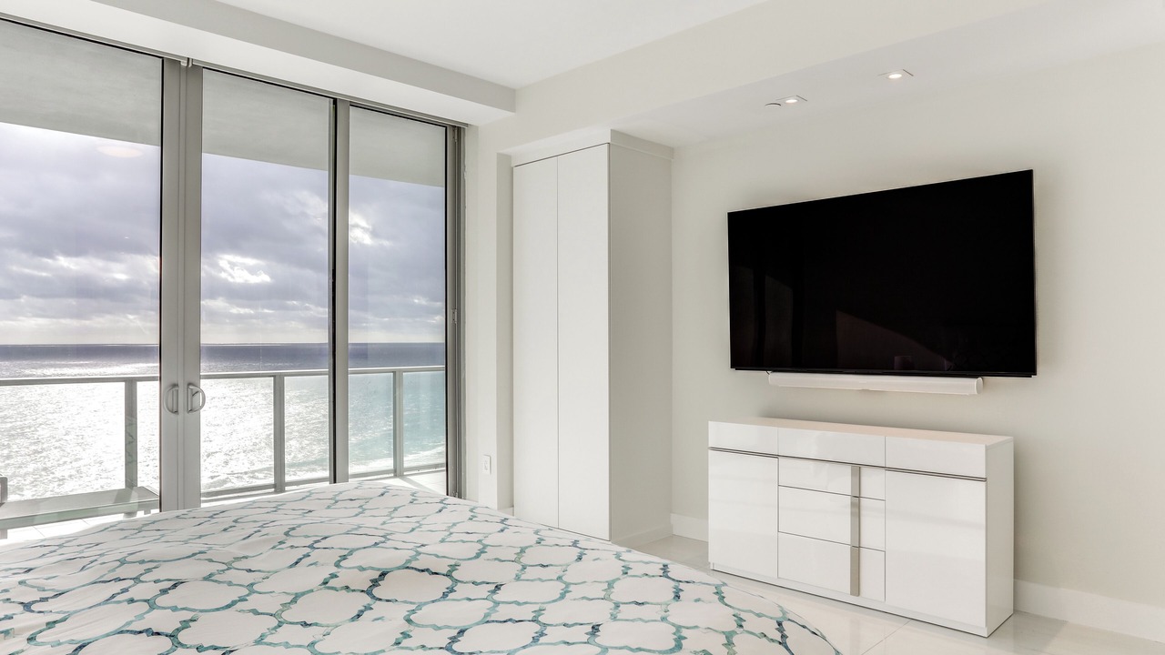 Photo of Bedroom in Singer Island