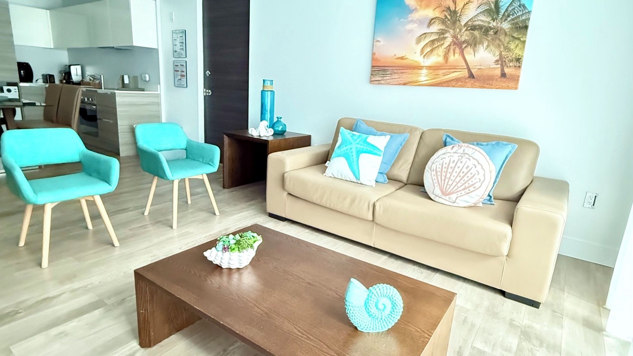 Photo of Livingroom in Hollywood