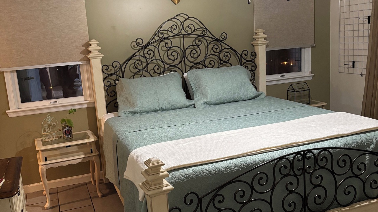 Photo of Bedroom in Jupiter Farms