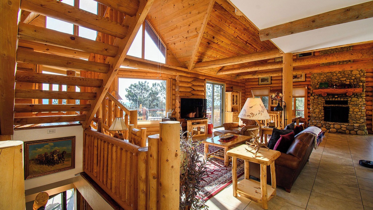 Photo of Livingroom in Pine