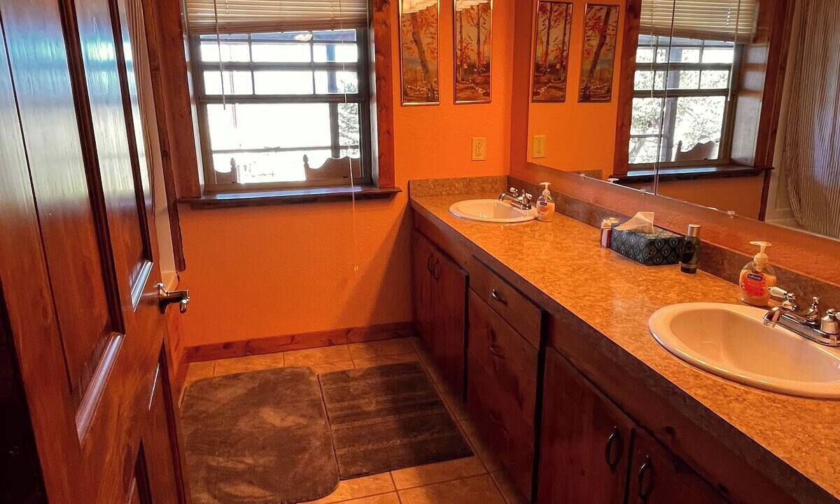 Photo of Bathroom in Westcliffe