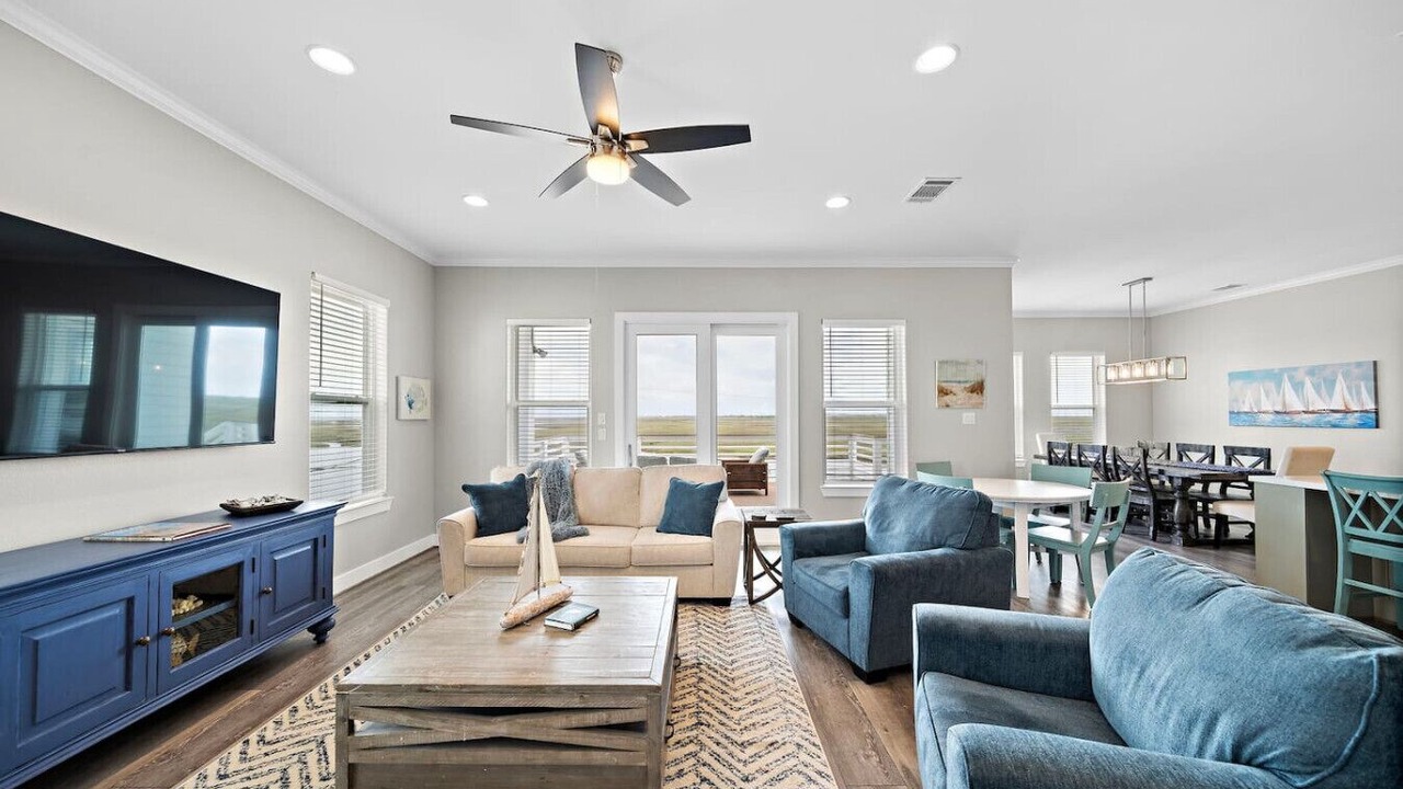 Photo of Bedroom in Jamaica Beach