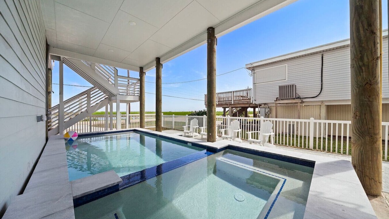 Photo of Outdoor in Jamaica Beach
