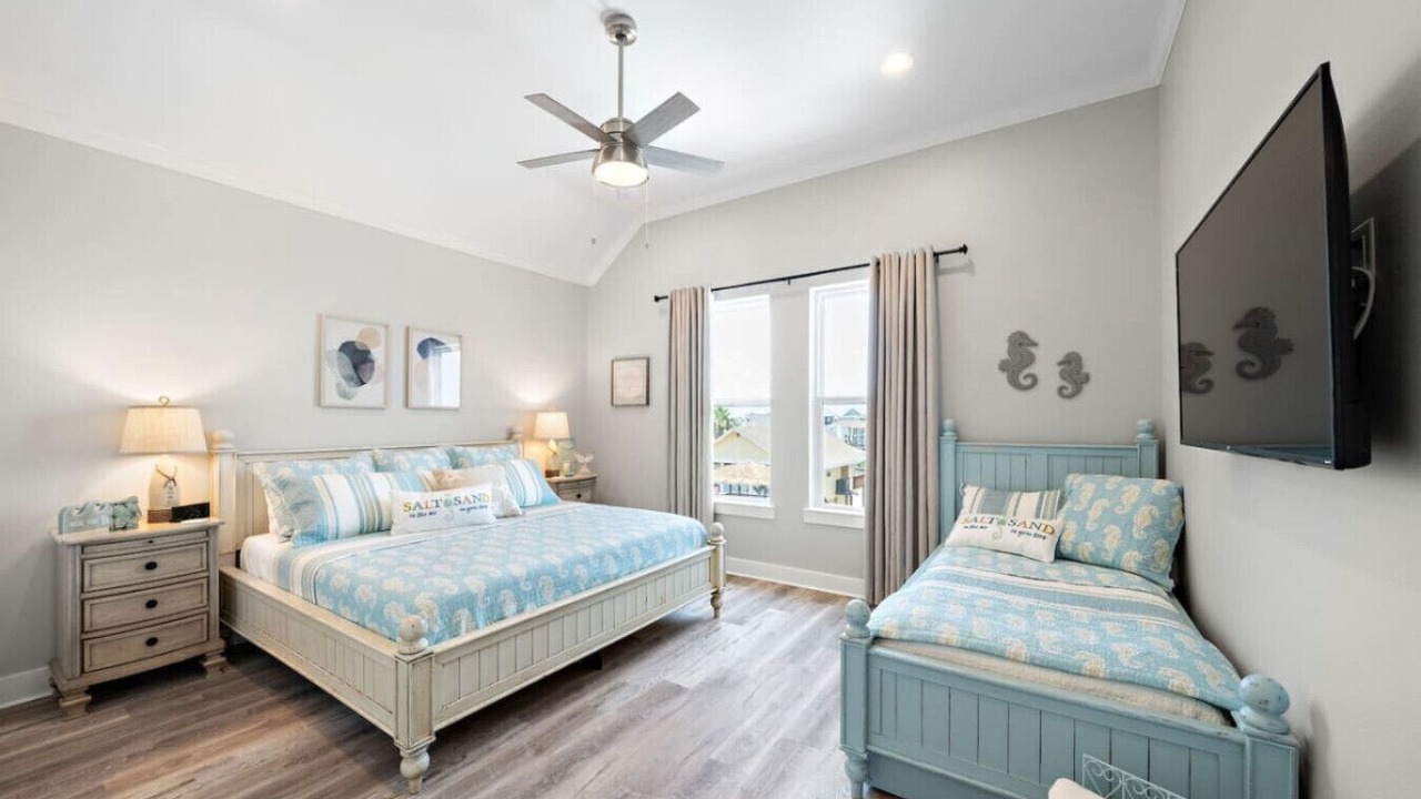 Photo of Bedroom in Jamaica Beach