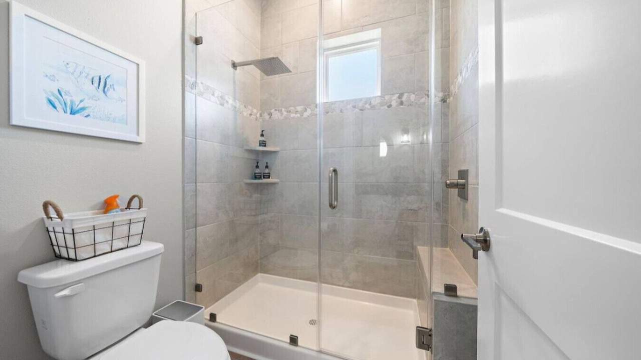 Photo of Bathroom in Jamaica Beach