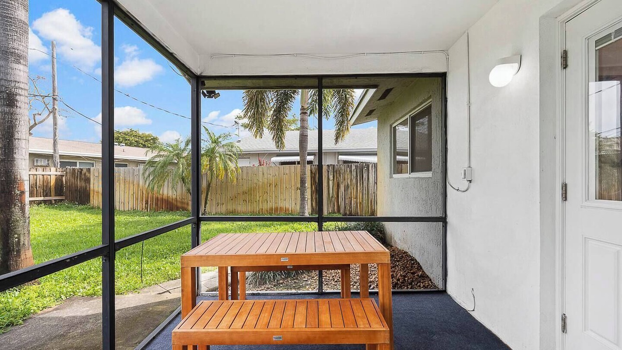 Photo of Outdoor in Coral Ridge Isles