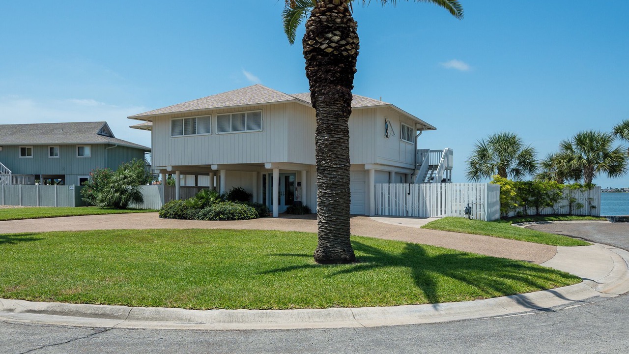 Photo of Outdoor in Key Allegro
