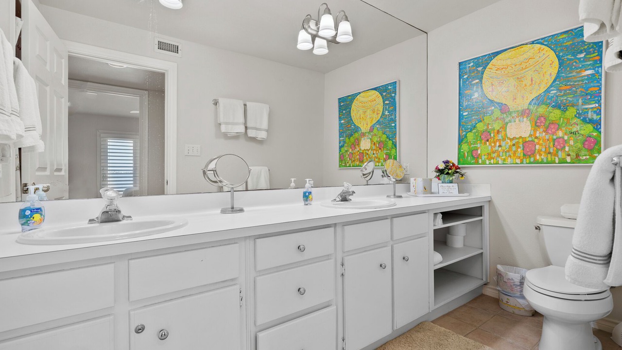Photo of Bathroom in Key Allegro