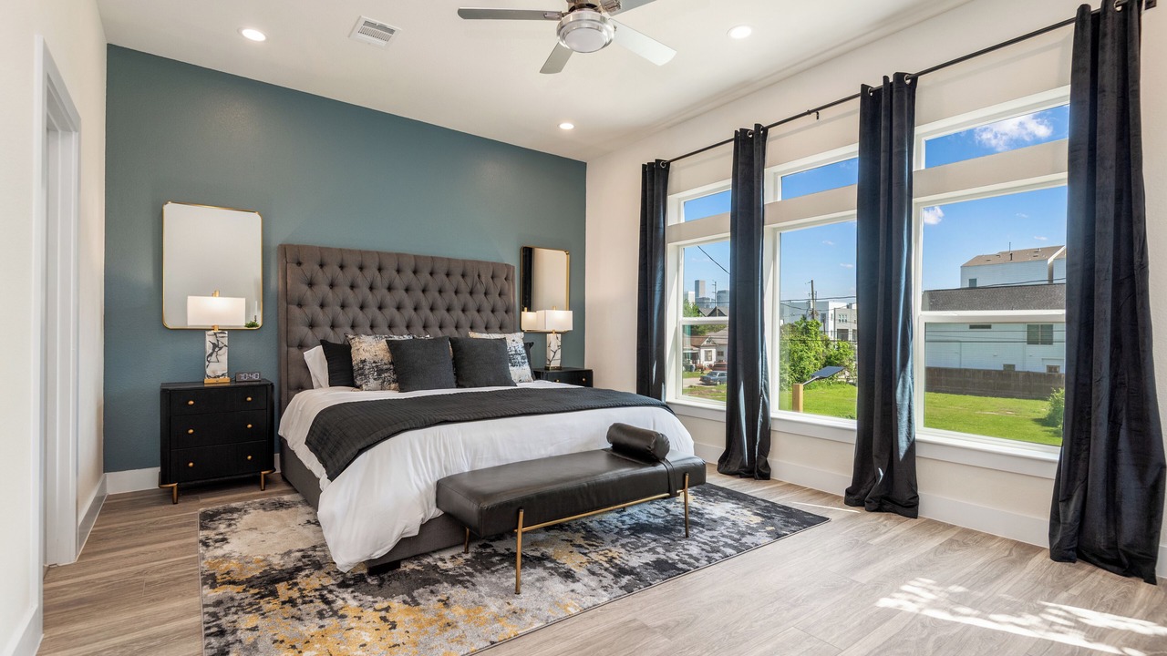 Photo of Bedroom in South Central Houston